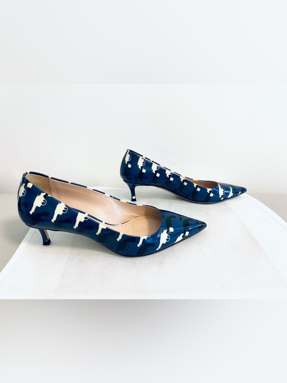 Miu Miu Heels - Picture 7 of 9